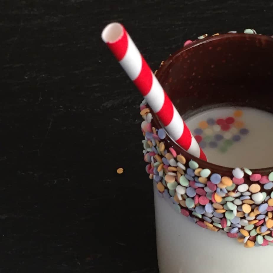 Family Advent Activities: Candy Cane Sprinkle Shake