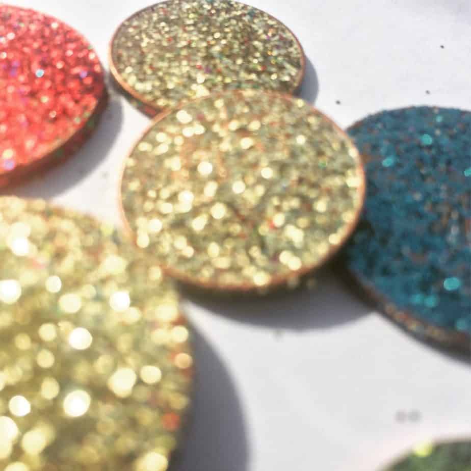 Magical Glitter DIY Tooth Fairy Coins. Perfect for magical play and for gifts from the On-Duty Tooth Fairy from the International Fairy Service!