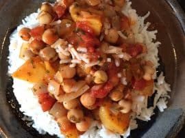 Peach & Chickpea Curry Peach & Chickpea Curry