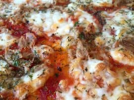 Super quick Pizza Recipe (Gluten & Dairy Free Options) Super quick Pizza Recipe (Gluten & Dairy Free Options)