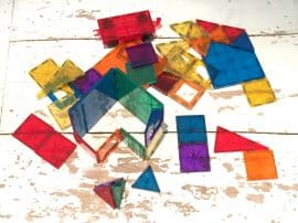 Playmags: Amazing Magnetic Construction Toy Playmags: Amazing Magnetic Construction Toy