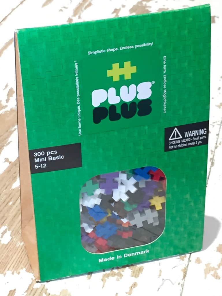 Plus-Plus Mini Construction Set Review by the International Elf Service