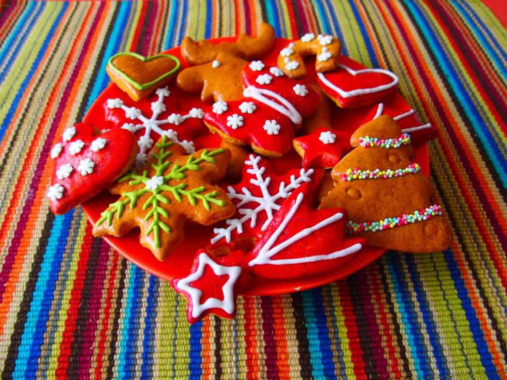 North Pole Breakfast Ideas for a magical family Christmas tradition. International Elf Service